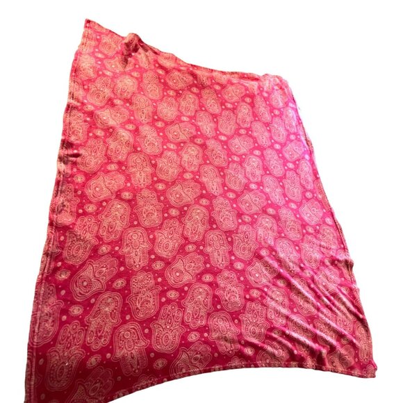 Pink Polyester Hamsa Patterned Throw Blanket - Picture 2 of 7